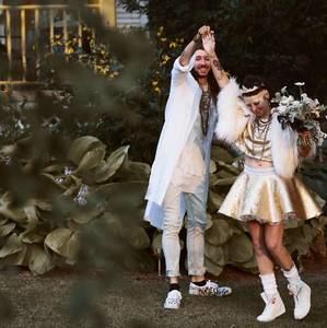 Meet your Posher, Laurence